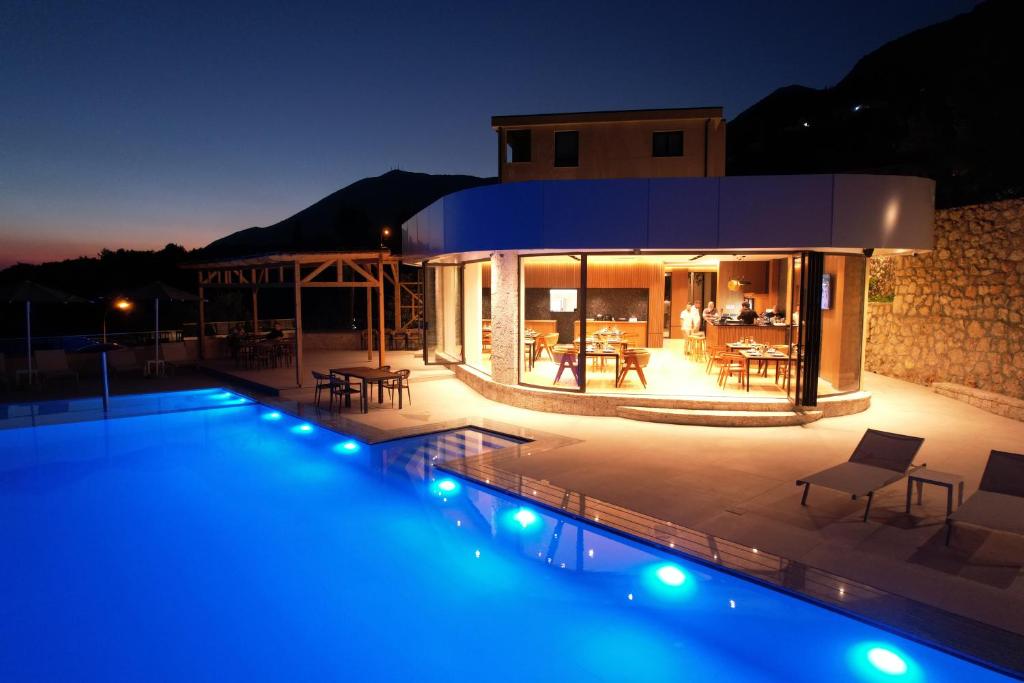 Evening at Aurum Restaurant